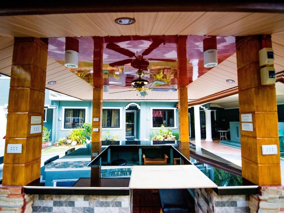 The Gabriella Bed And Breakfast Bed and Breakfast in Tagbilaran City