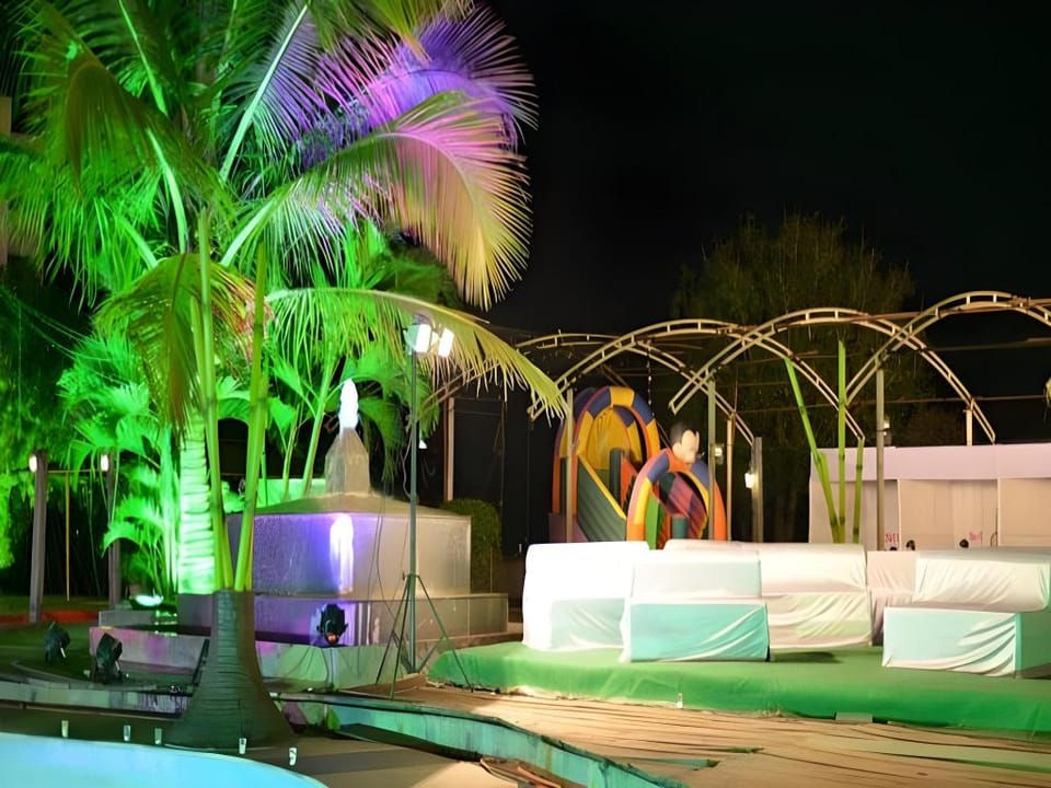 Meuse Jupiter Business and Luxury Hotel Hotel in Maharashtra