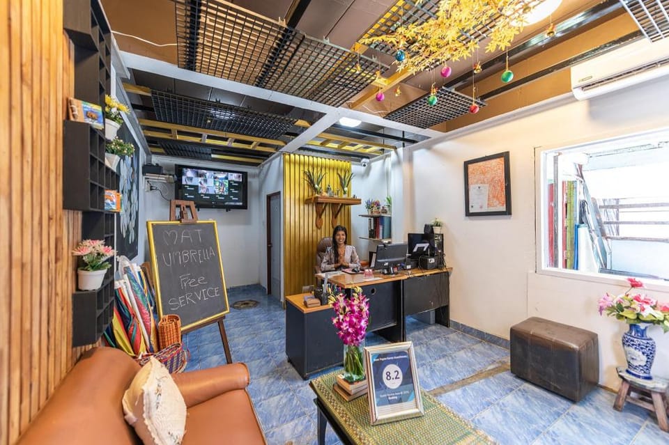Baan Yuyen Karon Guesthouse Bed and Breakfast in Phuket