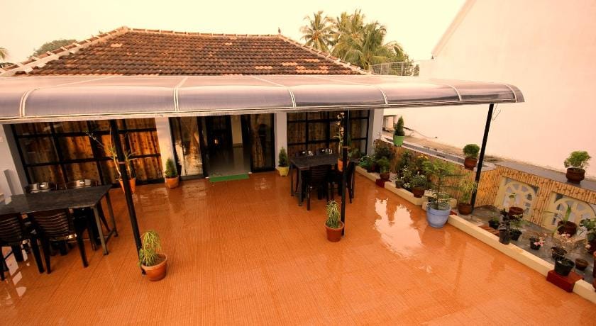 Sea View Apartment Hotel in Kochi