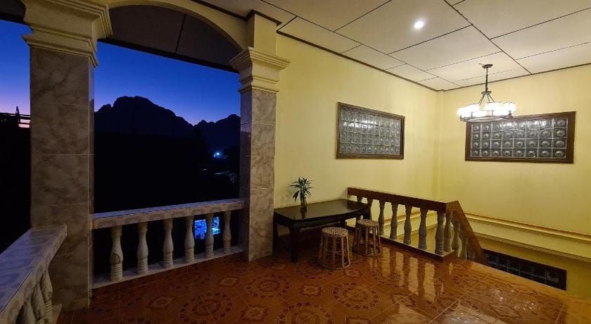 Saphaothong Guesthouse Hotel in Vang Vieng