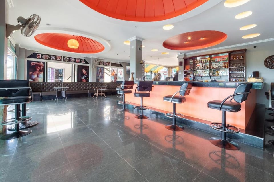 OYO 1131 Rendezvous Resort and Restaurant Hotel in Pattaya City