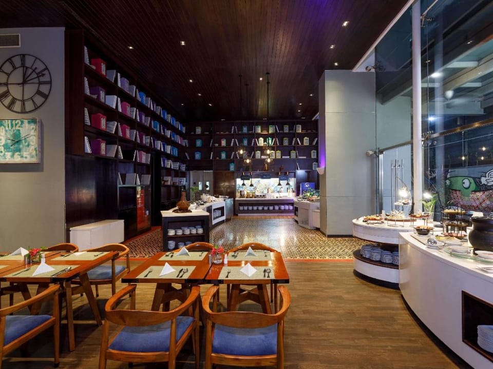 Mercure Jakarta Simatupang Hotel Hotel in South Jakarta City