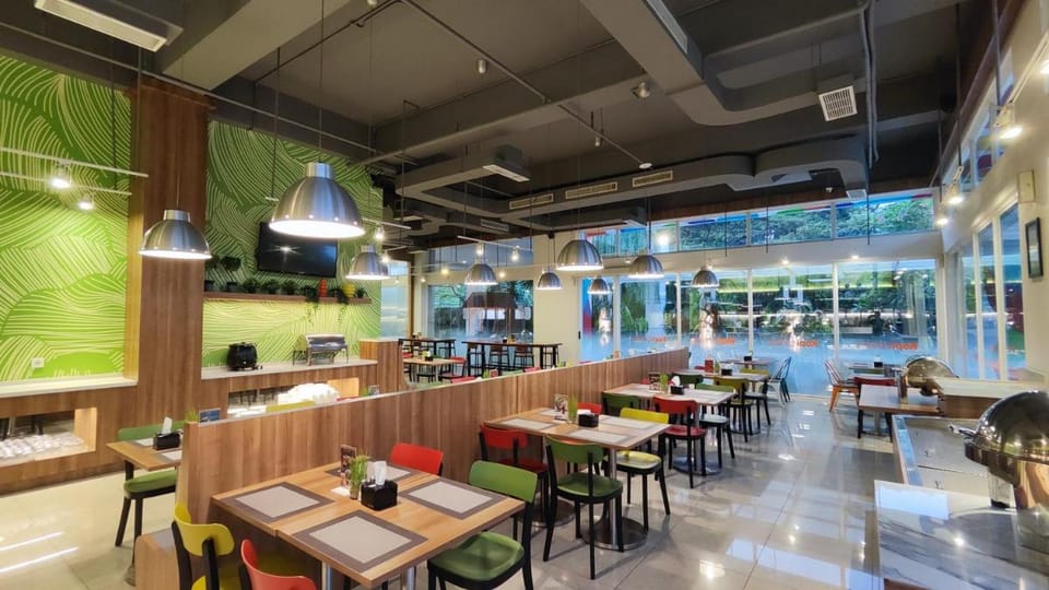Zuri Express Lippo Cikarang Hotel Hotel in West Java