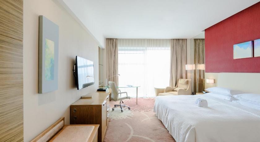Four Points by Sheraton Qingdao Chengyang Hotel Hotel in Qingdao