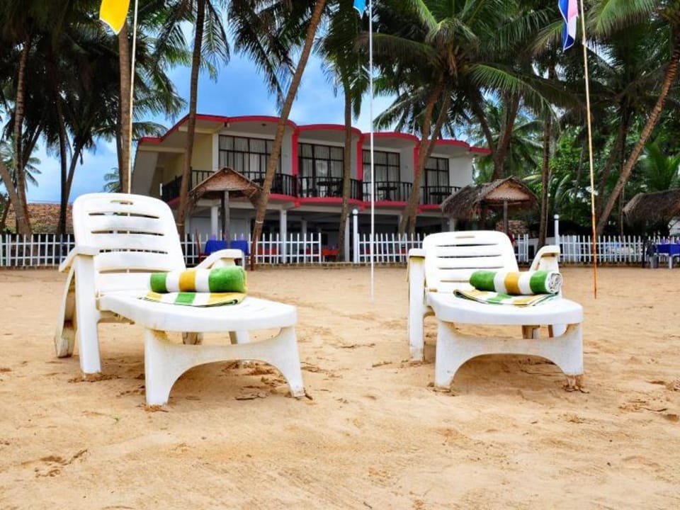 WASANA Beach Hotel & Restaurant Hotel in Western Province