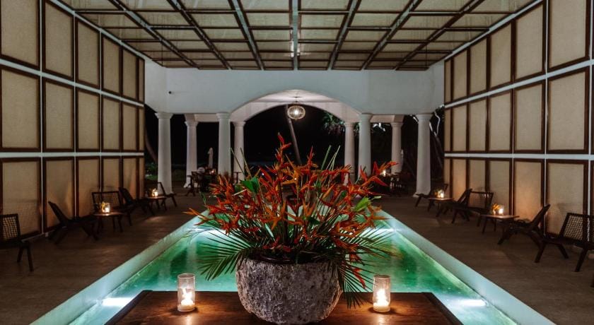 Mosvold Villa Hotel in Ahangama