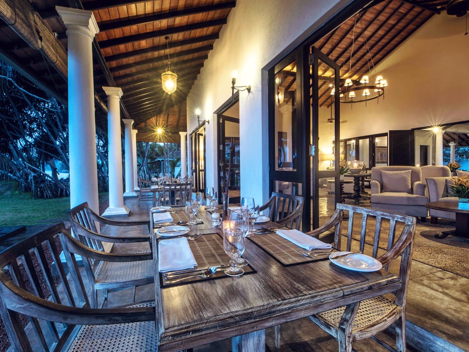 Mosvold Villa Hotel in Ahangama