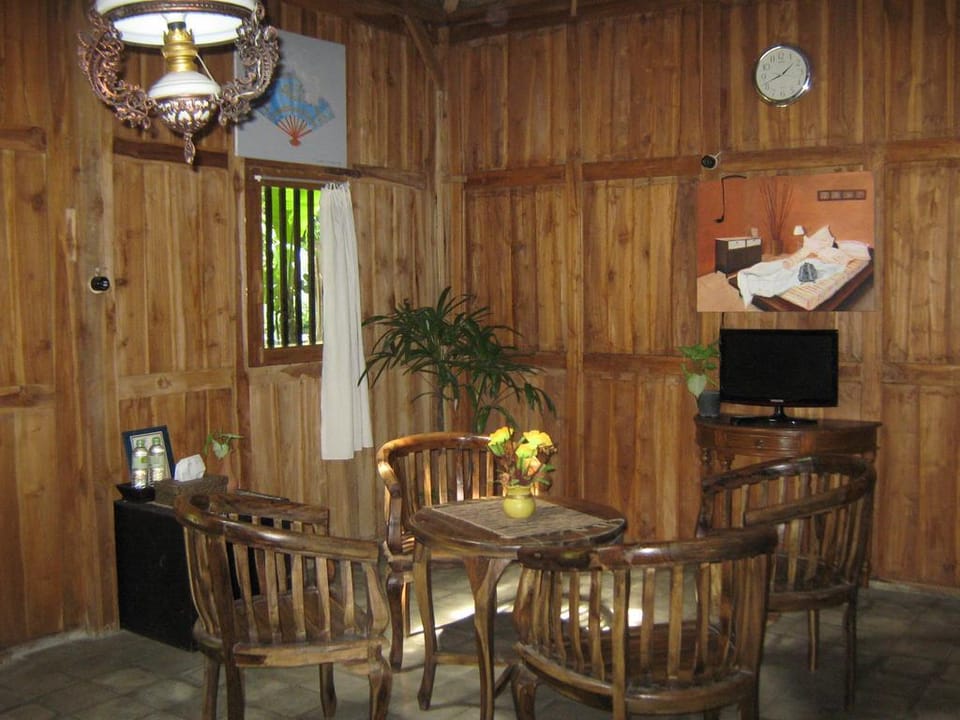 Omah Tembi Homestay Vacation rental in Special Region of Yogyakarta