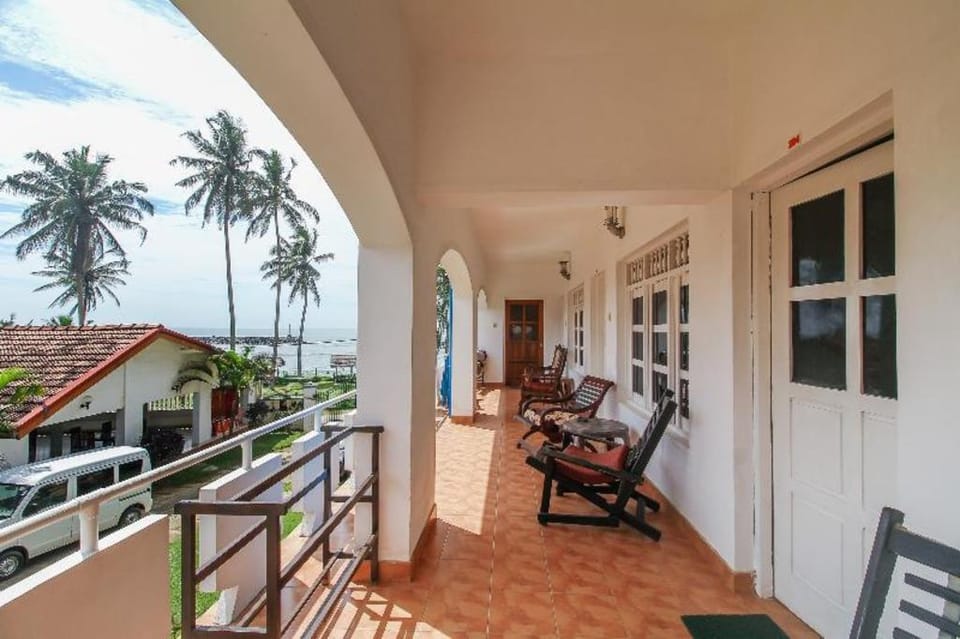 Shangrela Beach Resort Hotel in Southern Province