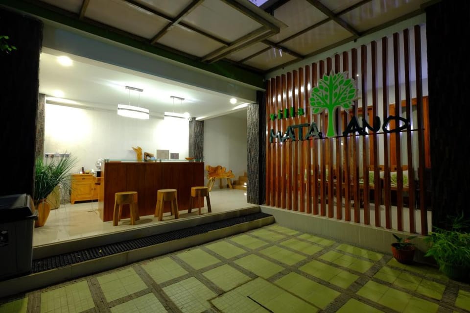 Villa Mataano Hotel in Batu Layar