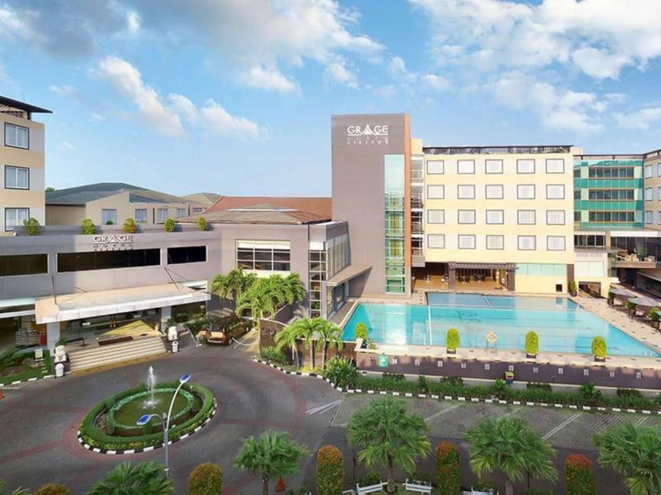 Grage Hotel Cirebon Hotel in West Java