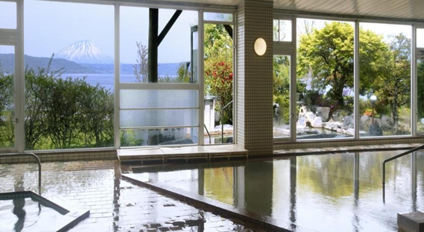 Toya Kanko Hotel Ryokan in Hokkaido Prefecture
