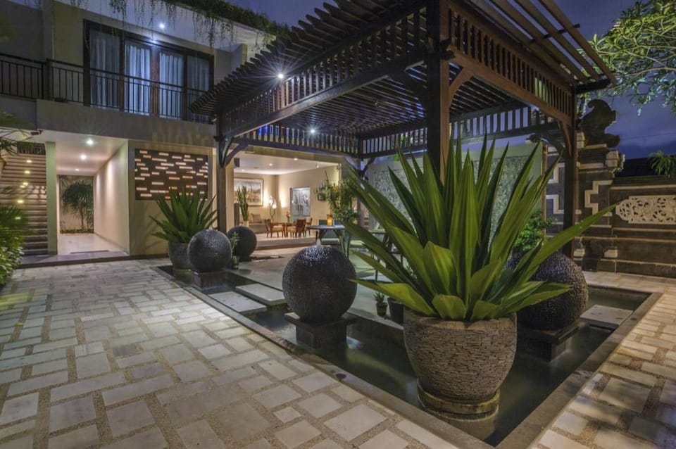 d'Penjor Seminyak Hotel in Kuta