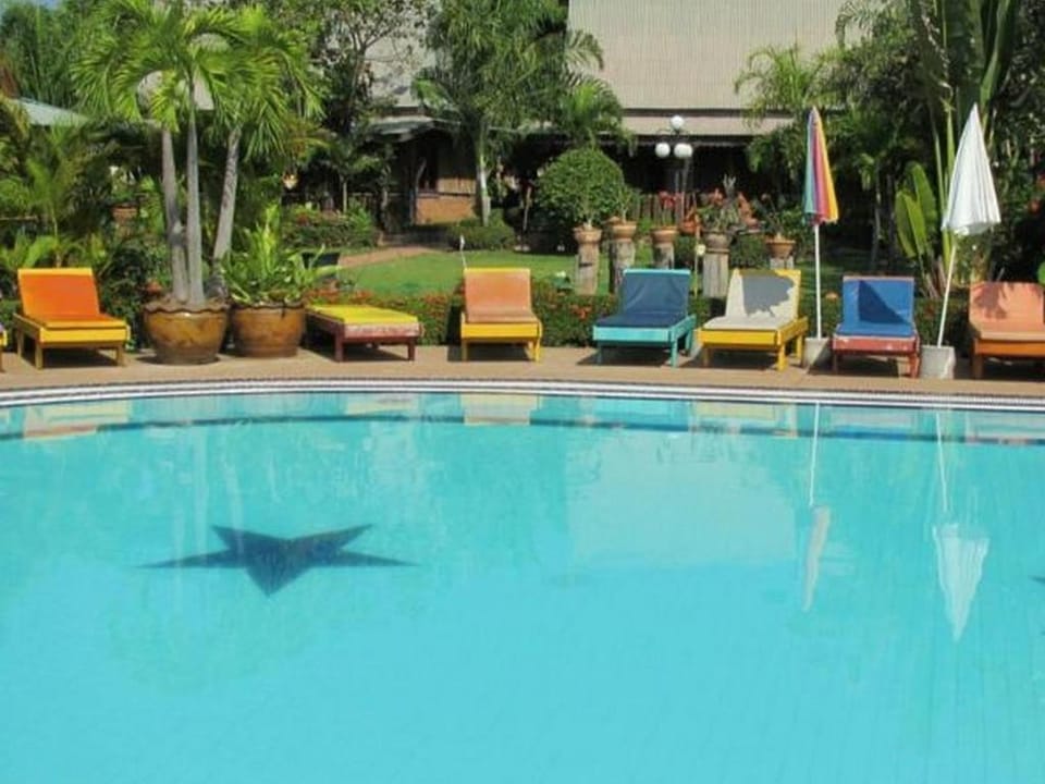 Orchid Hibiscus Guest House Hotel in Thailand