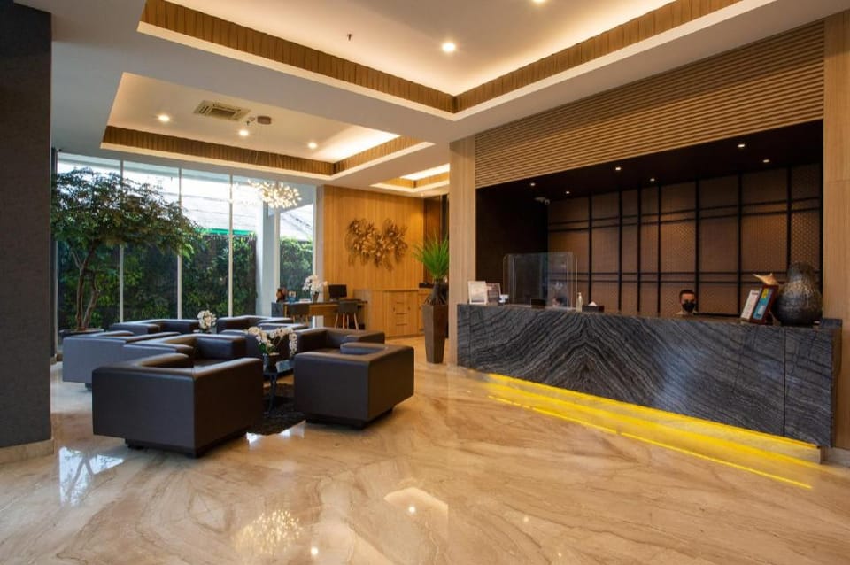 Avissa Suites Hotel in South Jakarta City