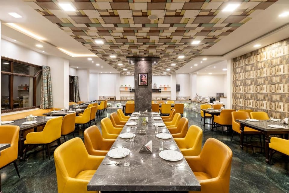 Ecko Premier Vibrant Hotel in Udaipur