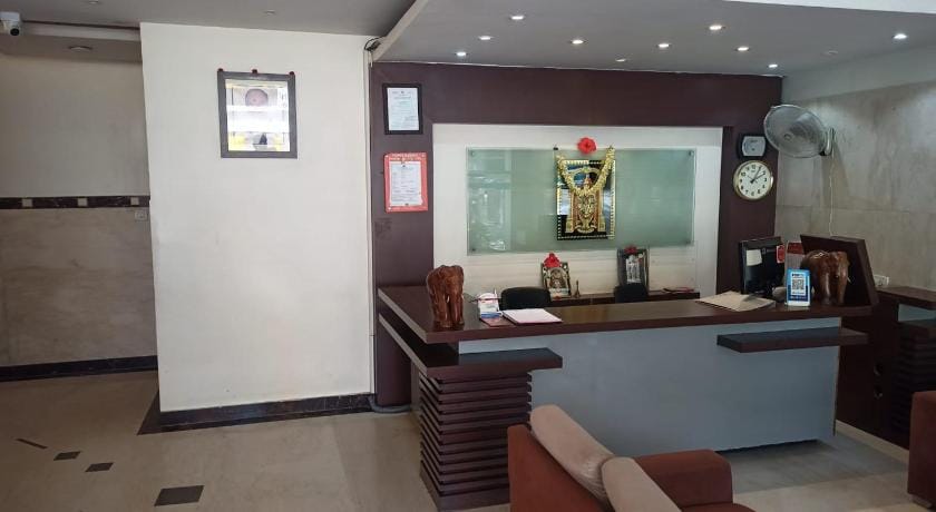 Golden Residency, Gandhi Nagar Bangalore Hotel in Bengaluru