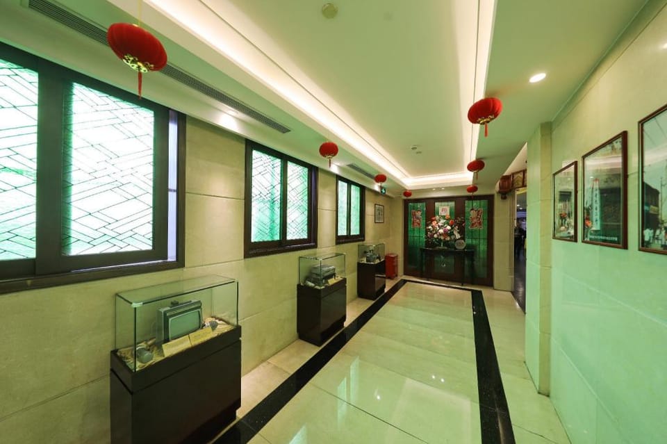 Seventh Heaven Hotel Hotel in Shanghai