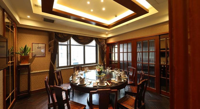Seventh Heaven Hotel Hotel in Shanghai