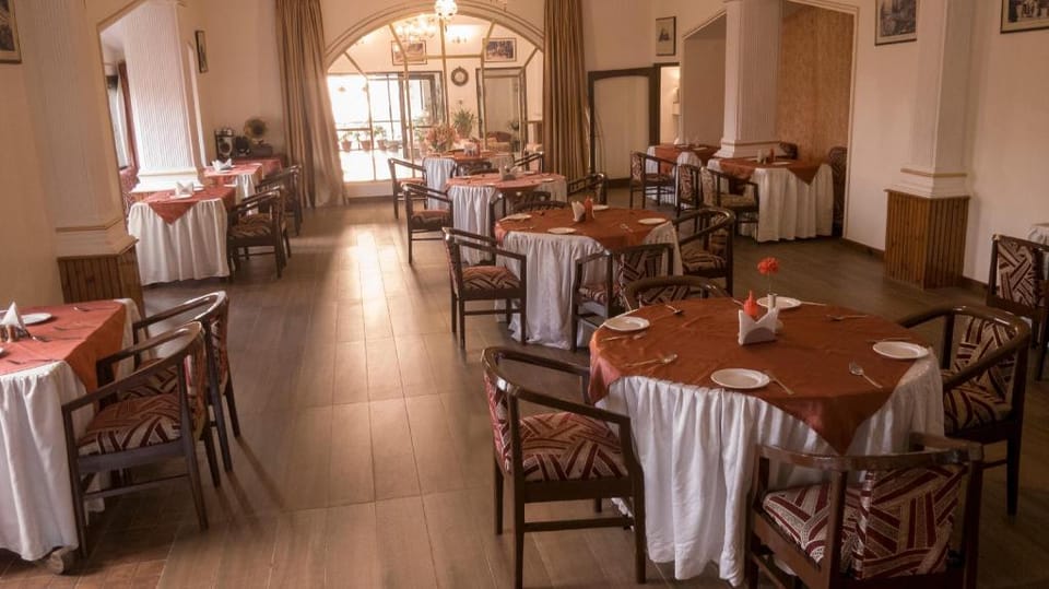 Royal Jardin Whistling Pines Resort Hotel in Himachal Pradesh