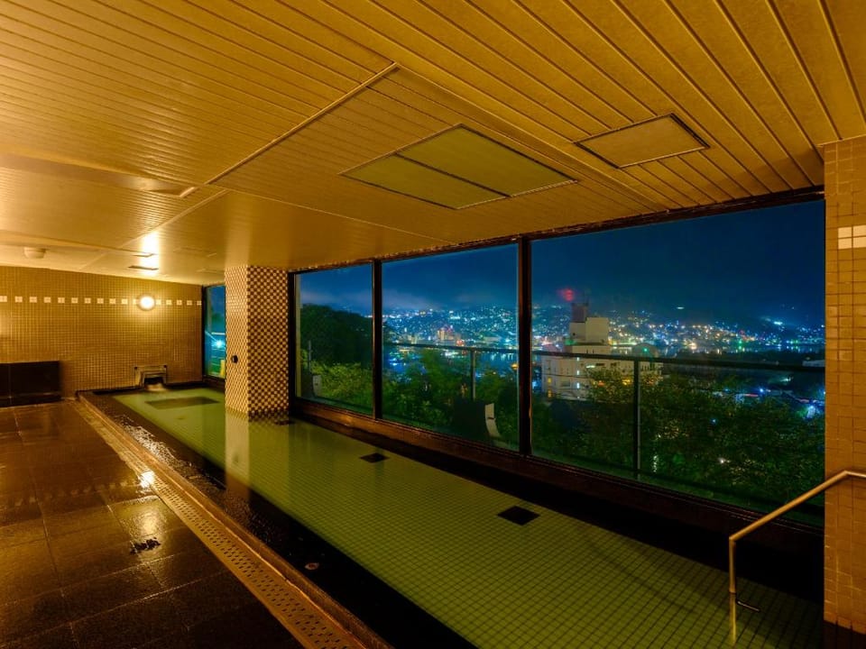 Inasayama Kanko Hotel Ryokan in Japan