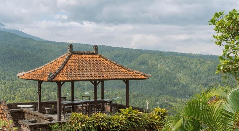 Puri Alam Bali Hotel Bed and Breakfast in Bali