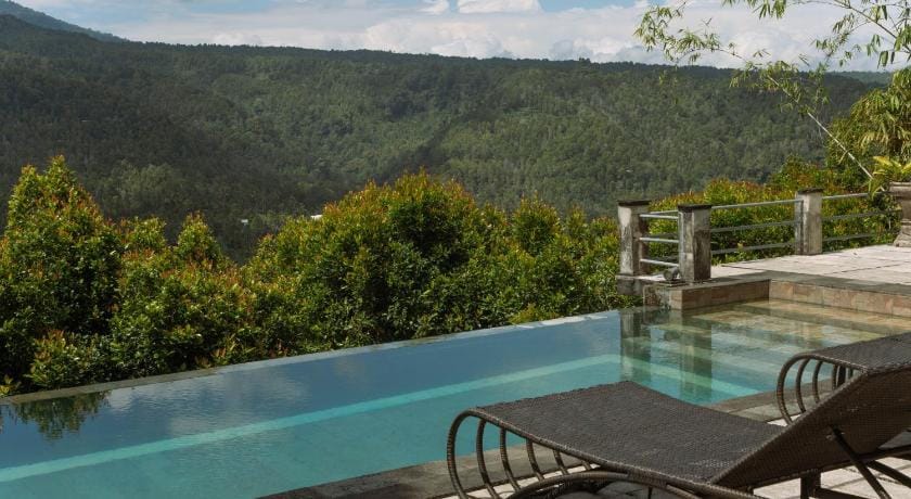 Puri Alam Bali Hotel Bed and Breakfast in Bali