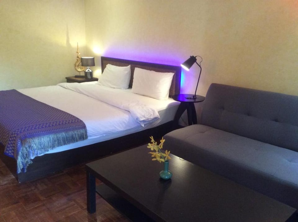 Cocco Resort Hotel in Pattaya City