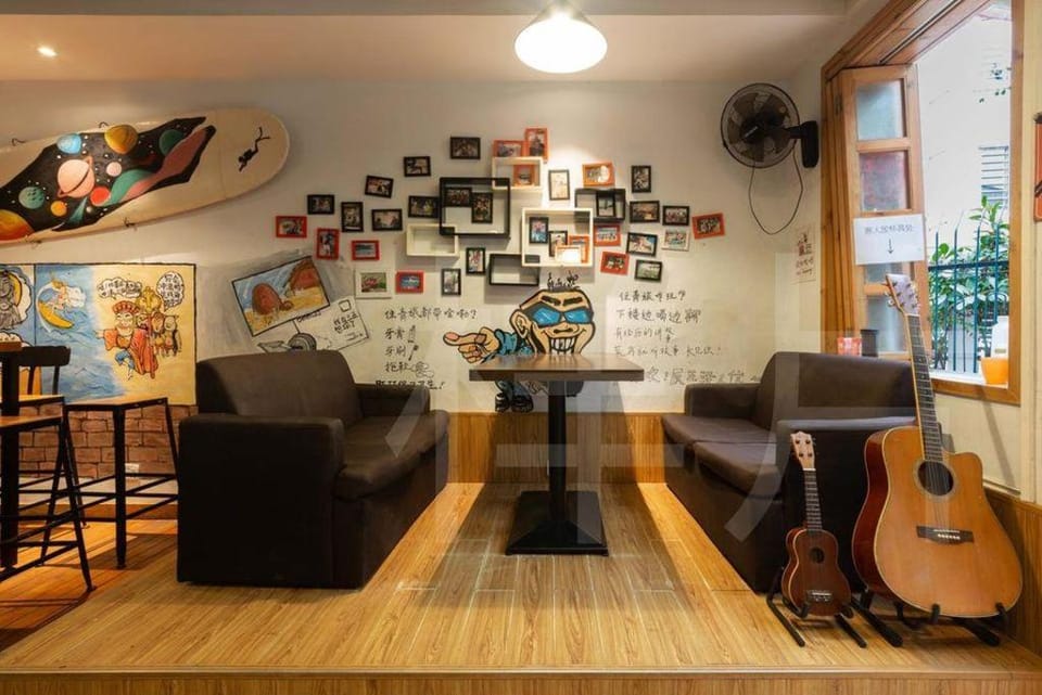 Blue Sky International Youth Hostel Hotel in Sanya
