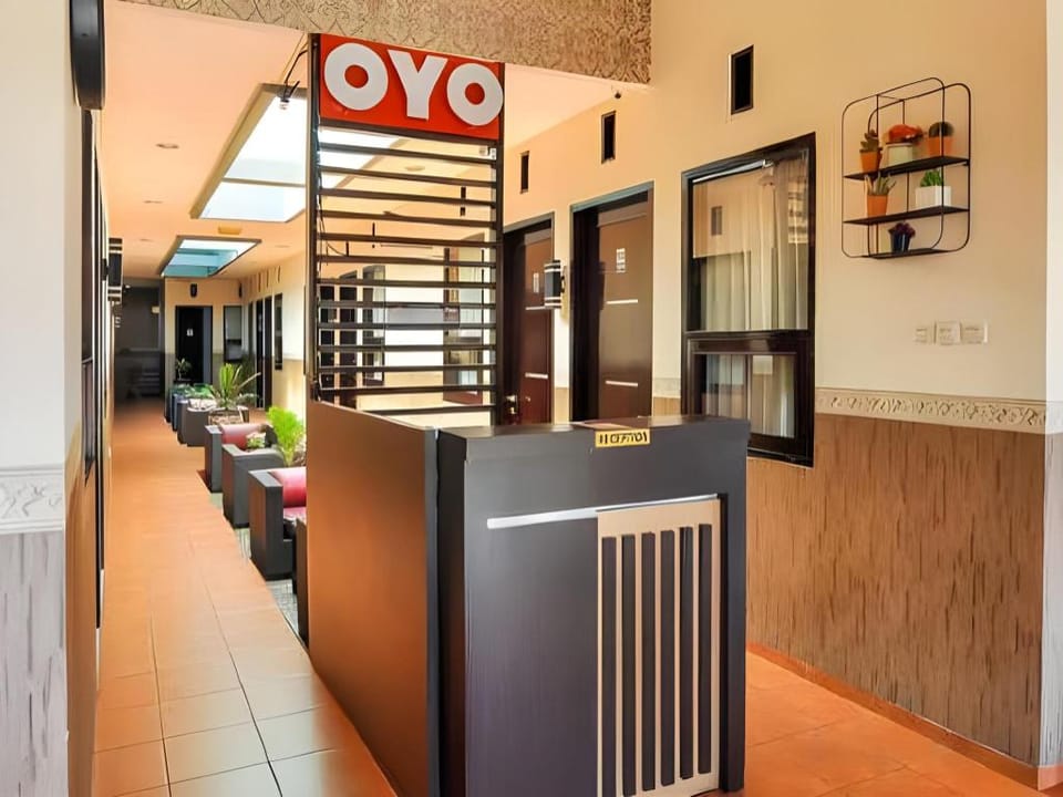 Hotel O Padang City Center Near Pantai Padang Formerly D'Dhave Hotel Hotel in Padang