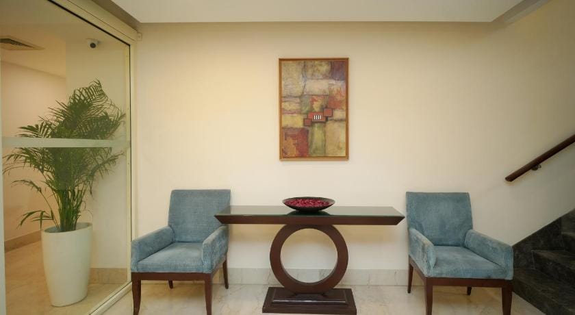 The Muse Sarovar Portico Nehru Place Delhi Hotel in New Delhi