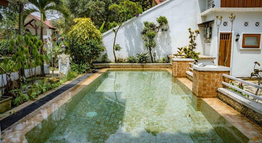 Family Hotel Gradia 1 Hotel in Batu