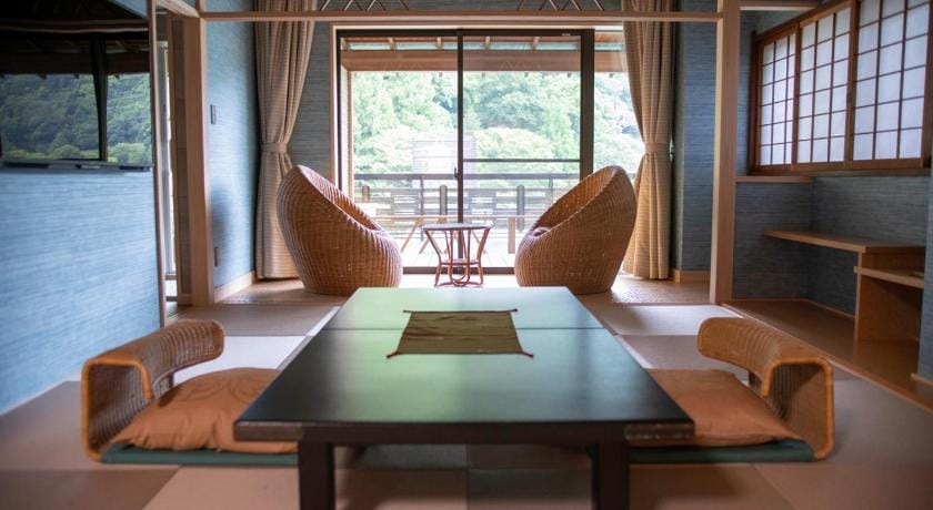 Senkei Ryokan in Hakone