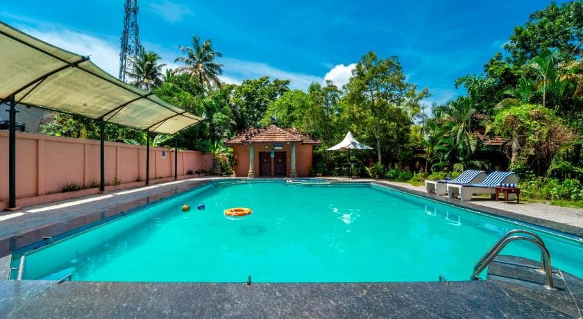 Pagoda Resorts Hotel in Alappuzha