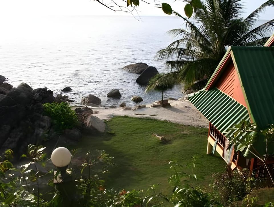 Lucky Resort Hotel in Ko Pha-ngan Sub-district