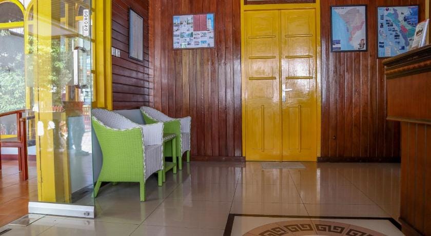 Wisma Mutiara Hotel Hotel in Padang