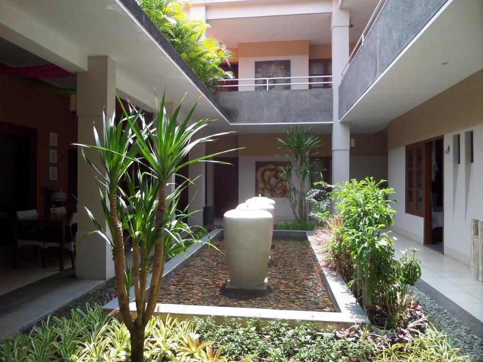 Merbabu Guest House Hotel in East Java