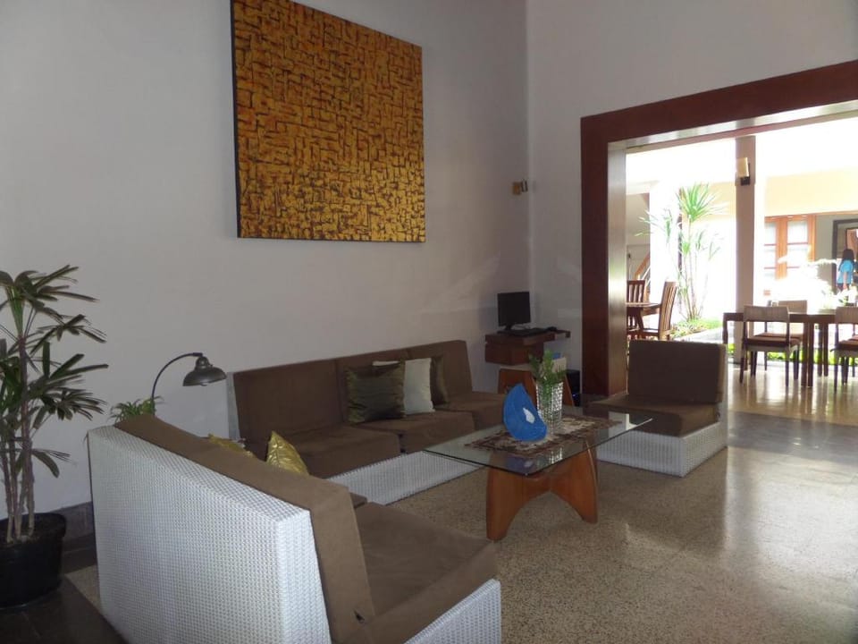 Merbabu Guest House Hotel in East Java
