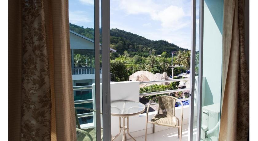 Namhasin House Bed and Breakfast in Ko Tao