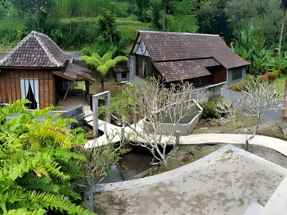 Kampung Lumbung Boutique Hotel Hotel in Batu