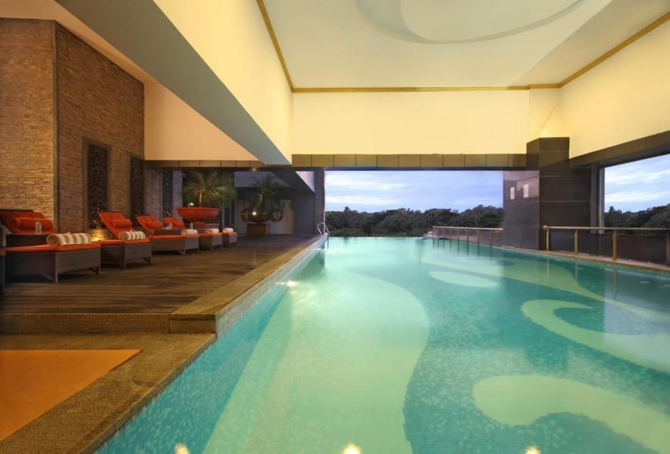 Gokulam Grand Hotel & Spa Hotel in Bengaluru