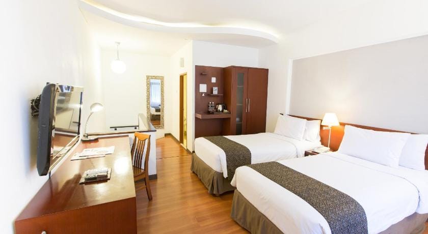 Gumilang Regency Hotel by Gumilang Hospitality Hotel in Parongpong
