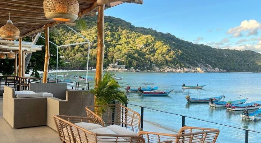 Paradise Bungalows Resort in Ban Tai