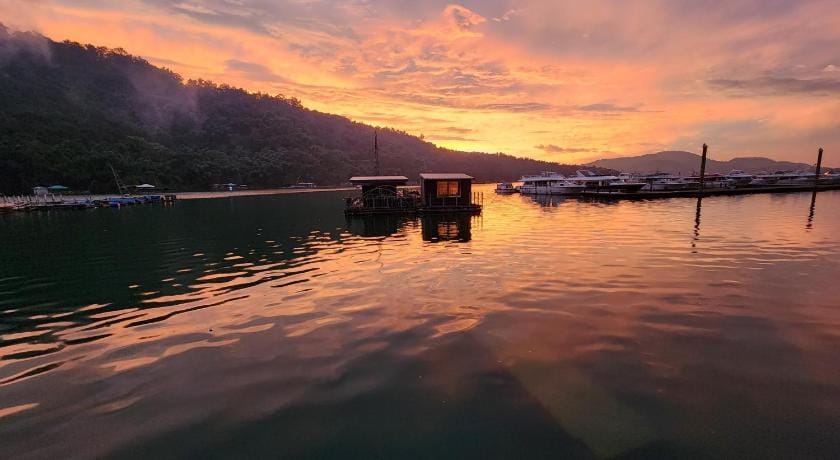 Lakeside B&B Bed and Breakfast in Taiwan, Province of China