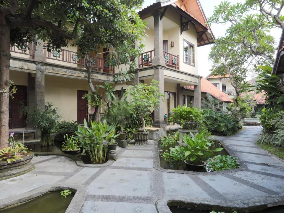 Puri Mesari Hotel Hotel in Denpasar