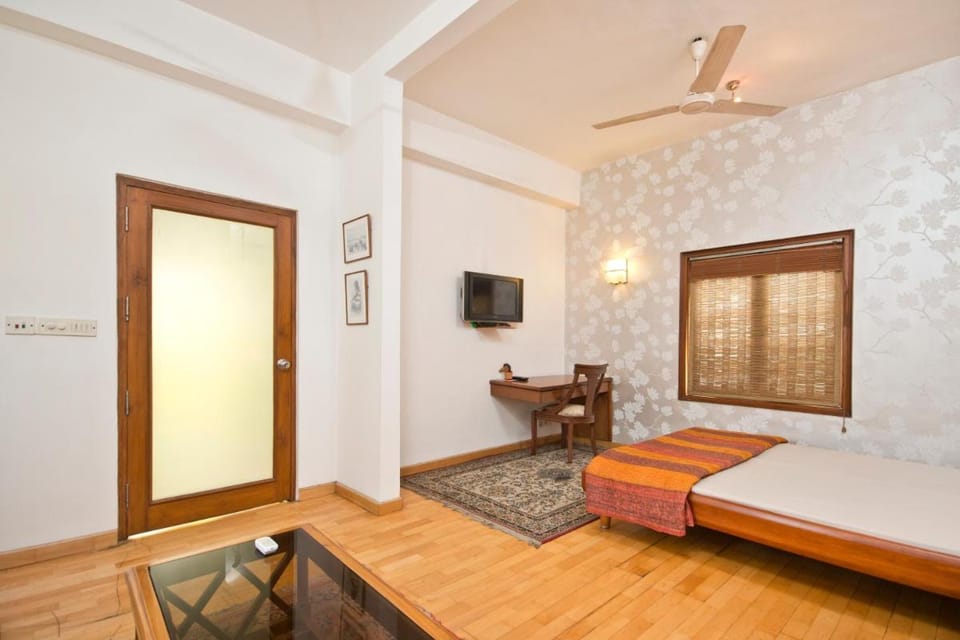 Trendy Bed & Breakfast Bed and Breakfast in New Delhi