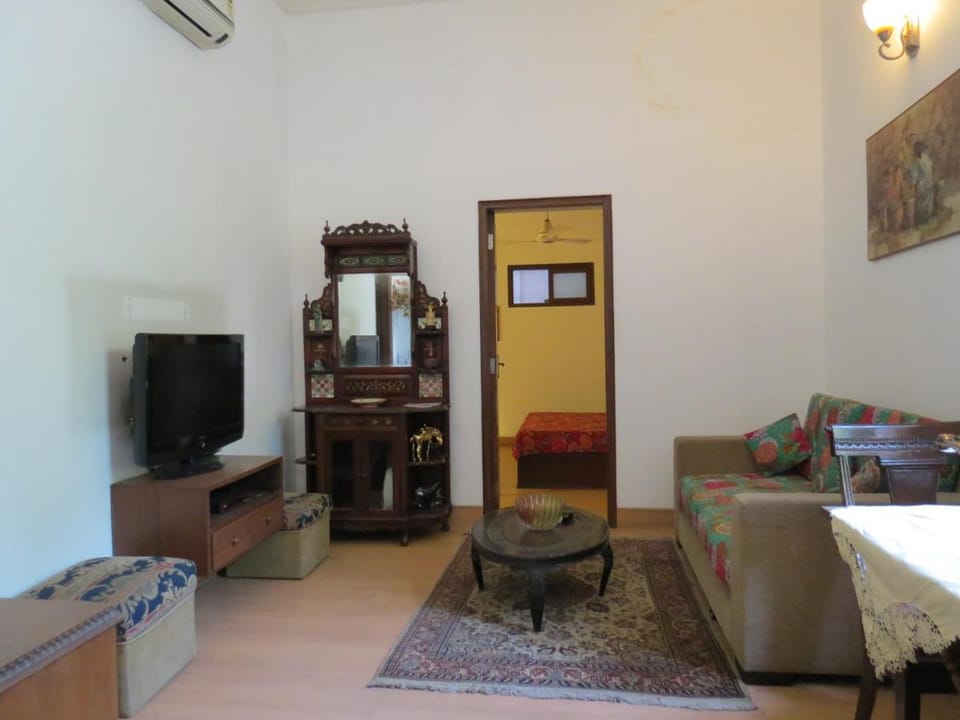 Trendy Bed & Breakfast Bed and Breakfast in New Delhi