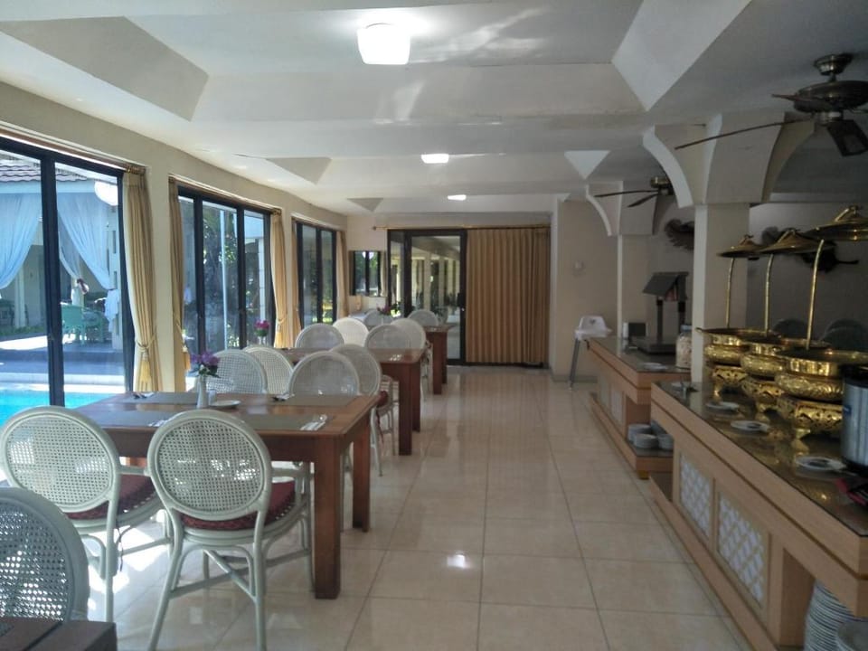 Hotel Grand Rosela Yogyakarta Hotel in Yogyakarta