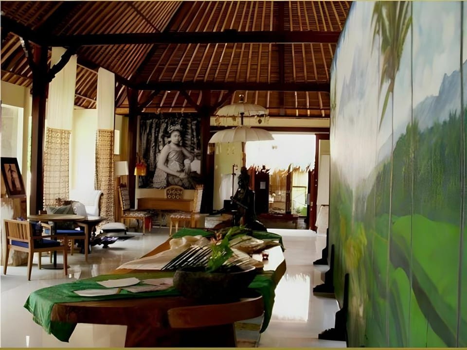Baliwood Resort - The Mansion Hotel in Abiansemal